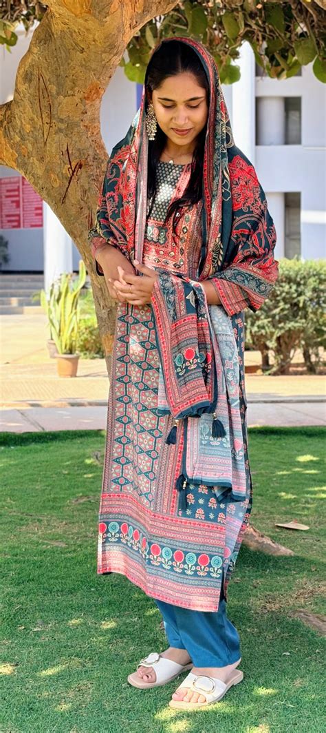 Neeli's ajrakh printed crepe silk kurti set with dupatta (K03BP08TG ...