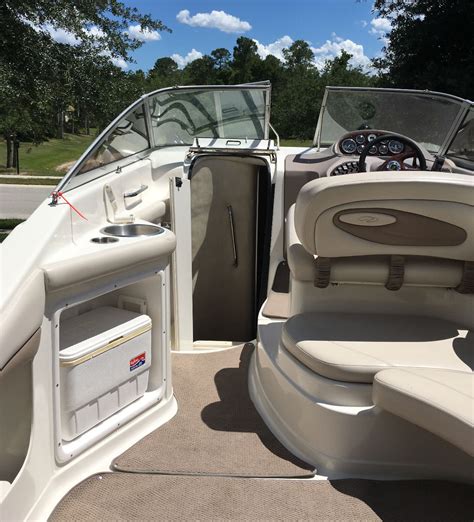 Regal Commodore 2465 2005 for sale for $21,000 - Boats-from-USA.com