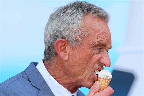 RFK Jr. Ripped for Embarrassing Thanksgiving Photoshop Fail