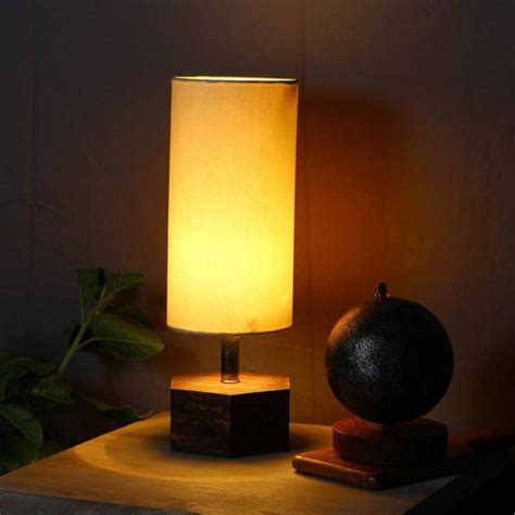 Hexagone Round Shade Table Lamp - Wood Base
