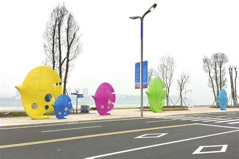 泸州张坝滨江路雕塑装置项目-重庆唤醒空间设计有限公司