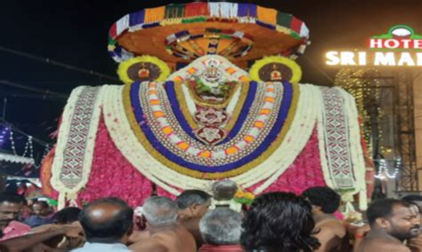 கன்னியாகுமரி கோவிலில் வைகாசி விசாக 7-ம் நாள் திருவிழாவையொட்டி வெள்ளி ...