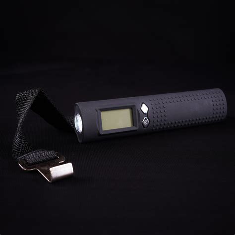 TravelLikes_Me 4-in-1 Luggage Scale – Power Bank, Light & Emergency SO