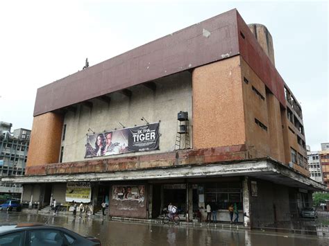 Old Delhi’s Old Cinema Halls | Sarson ke Khet