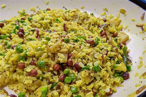 4 Benefits of Poha for Your Weight Loss Journey – Saturn by GHC