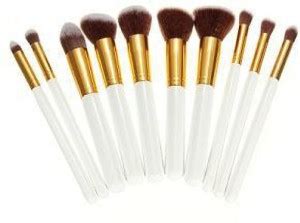Town Huda Beauty Professional 10 Pcs Foundation Makeup Brush Kit with ...