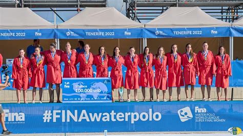 CAMPEONAS SELECCIÓN FEMENINA DE WATERPOLO