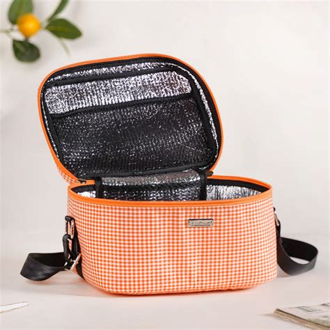 Tangerine Checkered Insulated Lunch Bag Online - Premium Lunch Bag ...