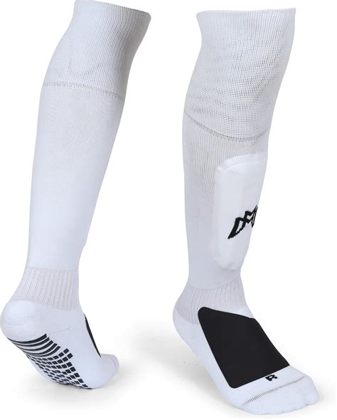Amazon.com: MediCaptain Ultimate Soccer Sock with Shin Guard ...