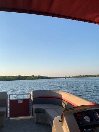 BALD EAGLE BOAT RENTAL & LIVE BAIT (White Bear Lake) - What to Know ...