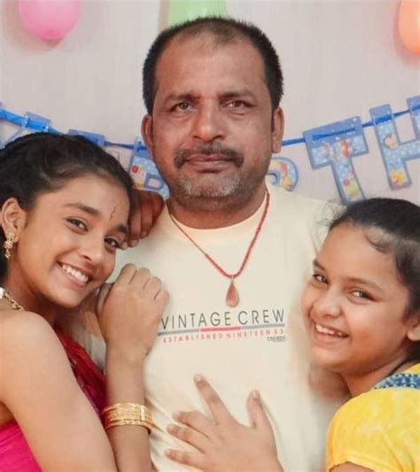 Sumbul Touqeer Khan के पिता करने जा रहे दूसरा निकाह, जानें कौन हैं ...