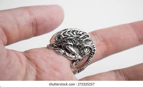 Image result for Alien as Gameplay Predator Predator vs