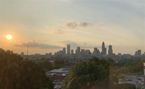 Sunset in Charlotte, right now, enjoy! : r/Charlotte