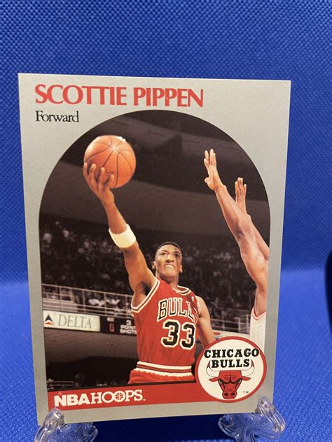 Scottie Pippen 1990 NBA Hoops Card 69 - Trading Card Singles