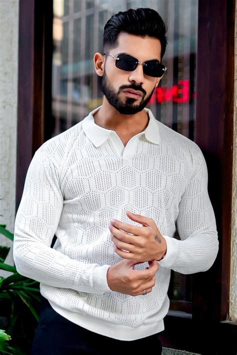 White Textured Flat Knit Pullover – Gritstones