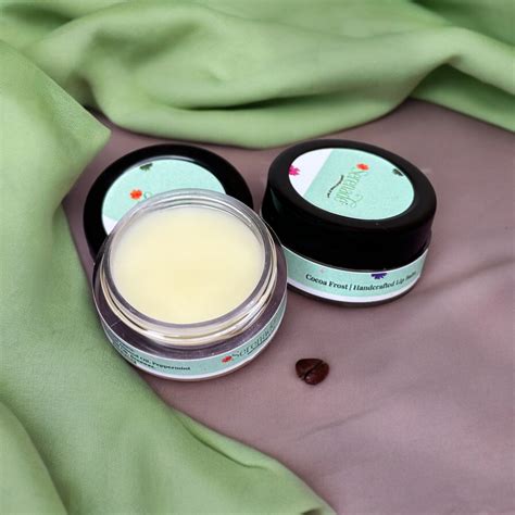 Cocoa Frost Lip Balm – Serenade