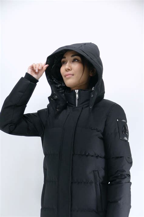 Moose Knuckles Womens Down Jacket Cloud 3Q Neoshear - Black - Due West