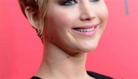 Pixie cut celebs` favourite hair-do in 2013 | Beauty/Fashion News | Zee ...