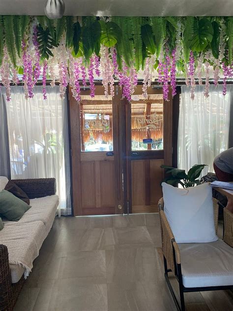 BANIG BEACH RESORT, ELNIDO (El Nido, Palawan Island) - Villa Reviews ...