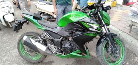 Used Kawasaki Z250 2015 Model (PID-1419356586) Bike for Sale in Delhi
