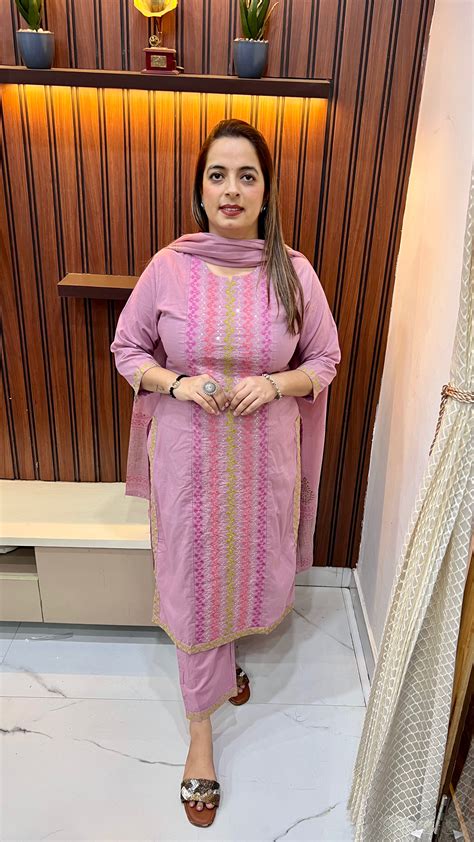 Pure Cotton Office Wear Suit — Mul Cotton Dupatta – Women's Choice