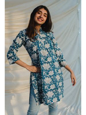 8 Kurti & Jeans Looks To Help You Nail The Indo-Western Style | LBB