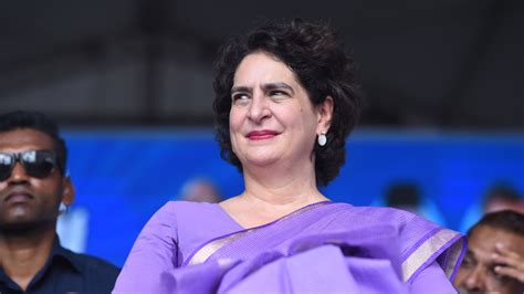 Kerala elections: Priyanka Gandhi's lead crosses 1 lakh in Wayanad; BJP ...