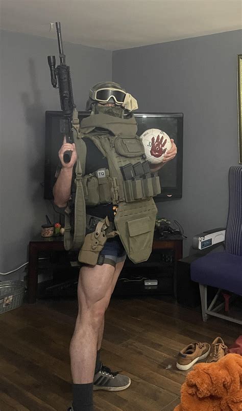 You can say my legs don’t bend right but DO NOT say I skip leg day : r ...