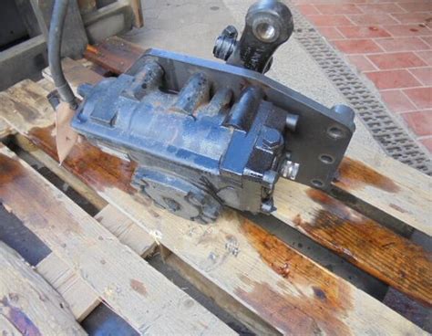 Steering Gear Scania P - series Scania 1903610 Lenkgestaenge 19000543 ...