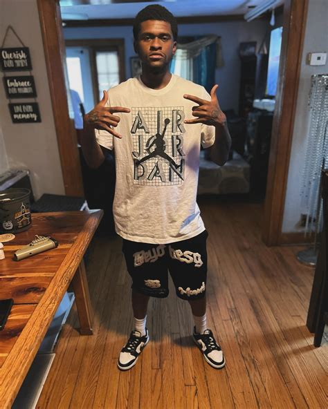 Yung Draper | Mad Ass Niggas , Dead Ass Niggas Dump Em By The Trash ...