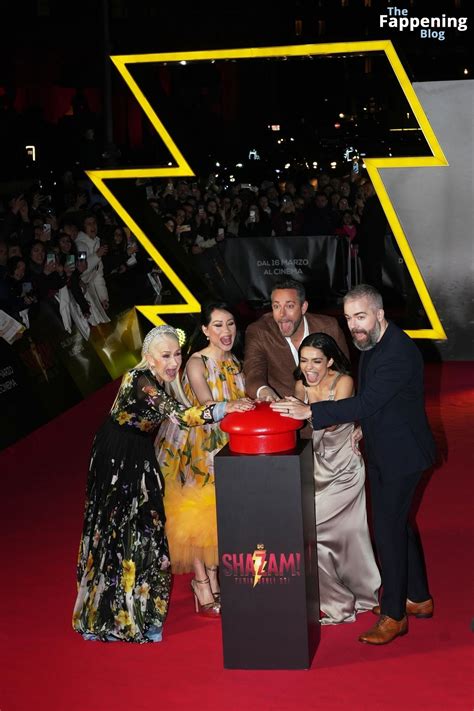 Rachel Zegler / rachmariexoxo / tommy.dorfman Nude Leaks OnlyFans Photo 97 | #TheFappening