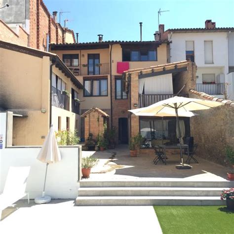 CAN BELIU (Roda de Ter) - Apartment Reviews, Photos, Rate Comparison ...