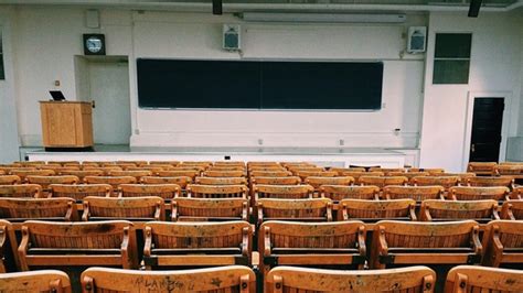 Master's student warns fellow Indians about the harsh realities of ...