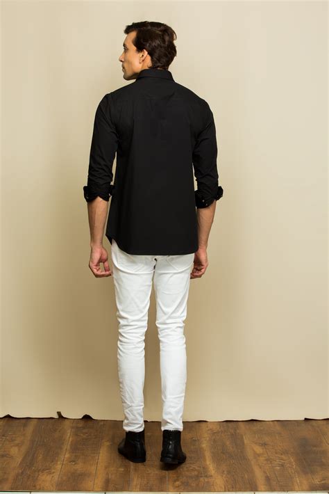 Black shirt with rivets – ECHKE