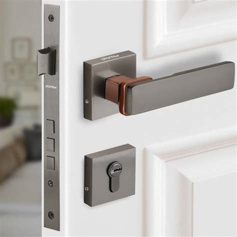 Safes - Buy Safe Boxes Online at Best Prices In India | Flipkart.com