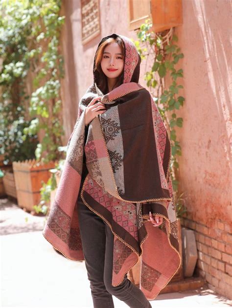 Boho 1pc Women's Rhinestone Stripe Warm And Stylish Versatile Cape ...