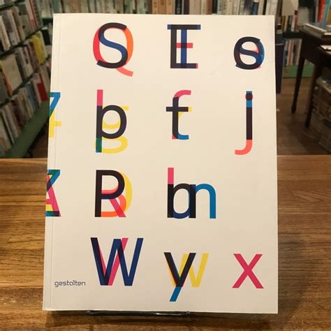 Twenty-six Characters -An Alphabetical Book About Nokia Pure（ノキア） | 百年