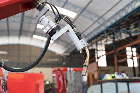 Robot Arm Manufacturing 的图像结果