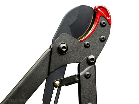 Small but Mighty High Carbon Steel Ratchet Lopper cuts, weighs 2 lbs ...