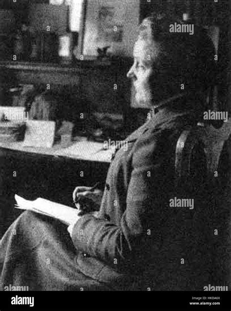 Sarah Orne Jewett, an influential American author, was known for her ...