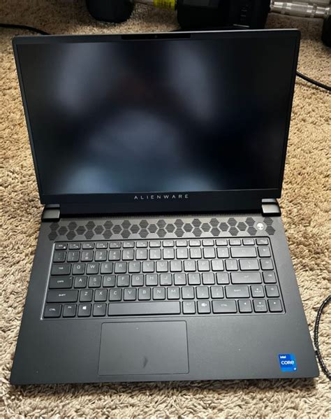 Alienware M15 R6 SPAC 的图像结果