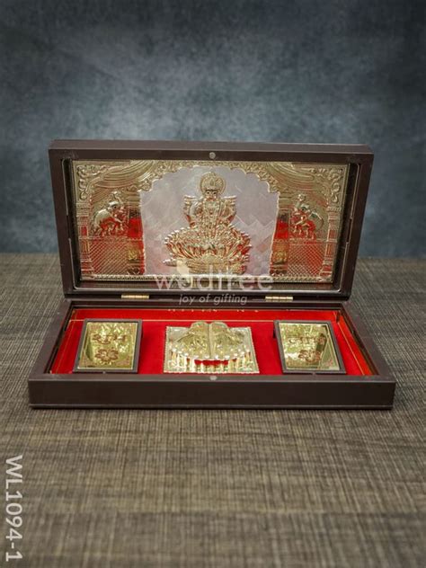 Paduka Prayer Boxes – Wedtree