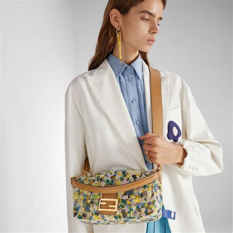 Women's Designer Shoulder Bags | FENDI US