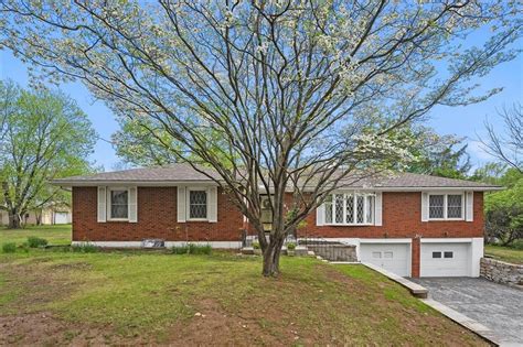 8416 Westridge Rd, Raytown, MO 64138 | Homes.com