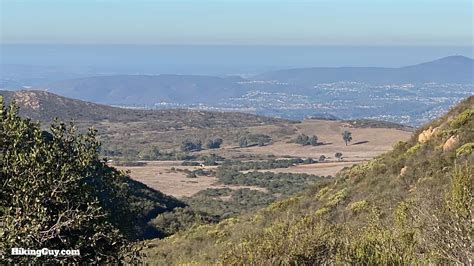 Hike Iron Mountain (San Diego) - HikingGuy.com