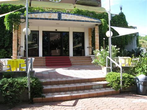 HOTEL BOOMERANG (Tabiano) - Hotel Reviews, Photos, Rate Comparison ...