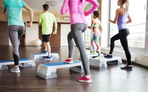 छह दिनों का जिम वर्कआउट प्लान - 6 day gym workout schedule in Hindi
