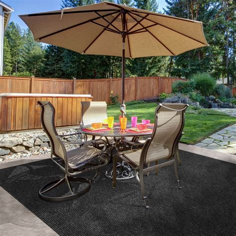 Outdoor carpets for patio, porch, garage, basement, boat deck and ...