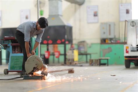 B.Tech Mechanical (Working Professionals) Infrastructure | BMU