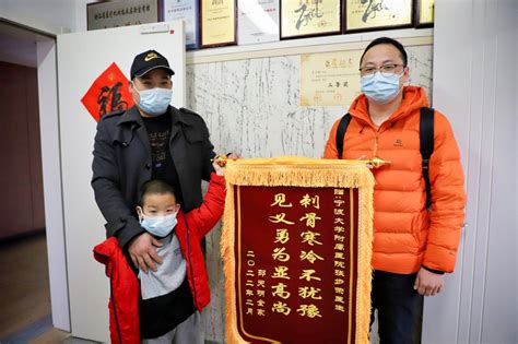 跳入深水中救人后壮烈牺牲，武警战士李林雨遗体告别仪式举行_武汉_新闻中心_长江网_cjn.cn